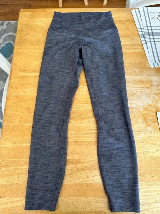 Lululemon align leggings size 4 - Picture 2 of 4